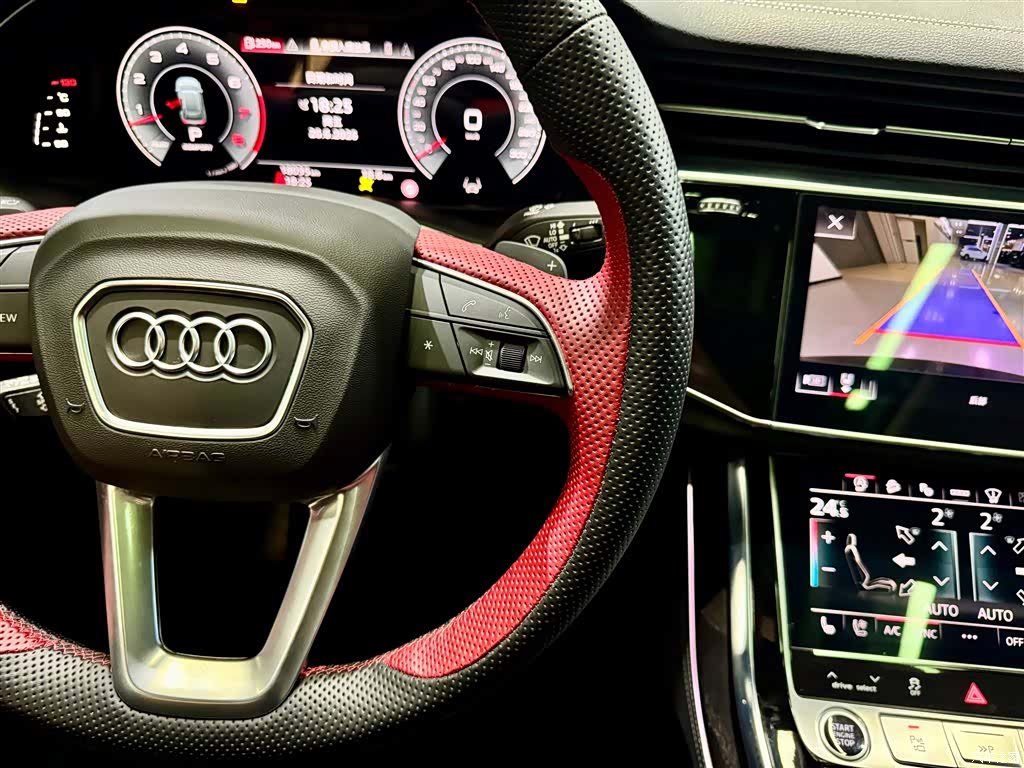 Audi Q8, 2024 22