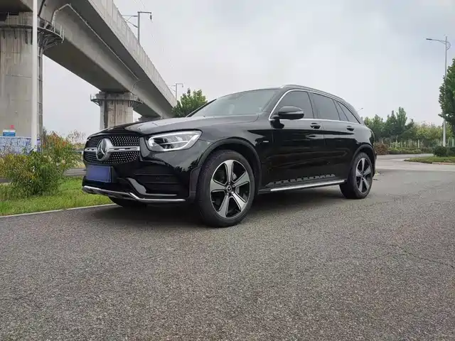 Mercedes-Benz GLC-Class 2023 — купить из Китая под заказ
