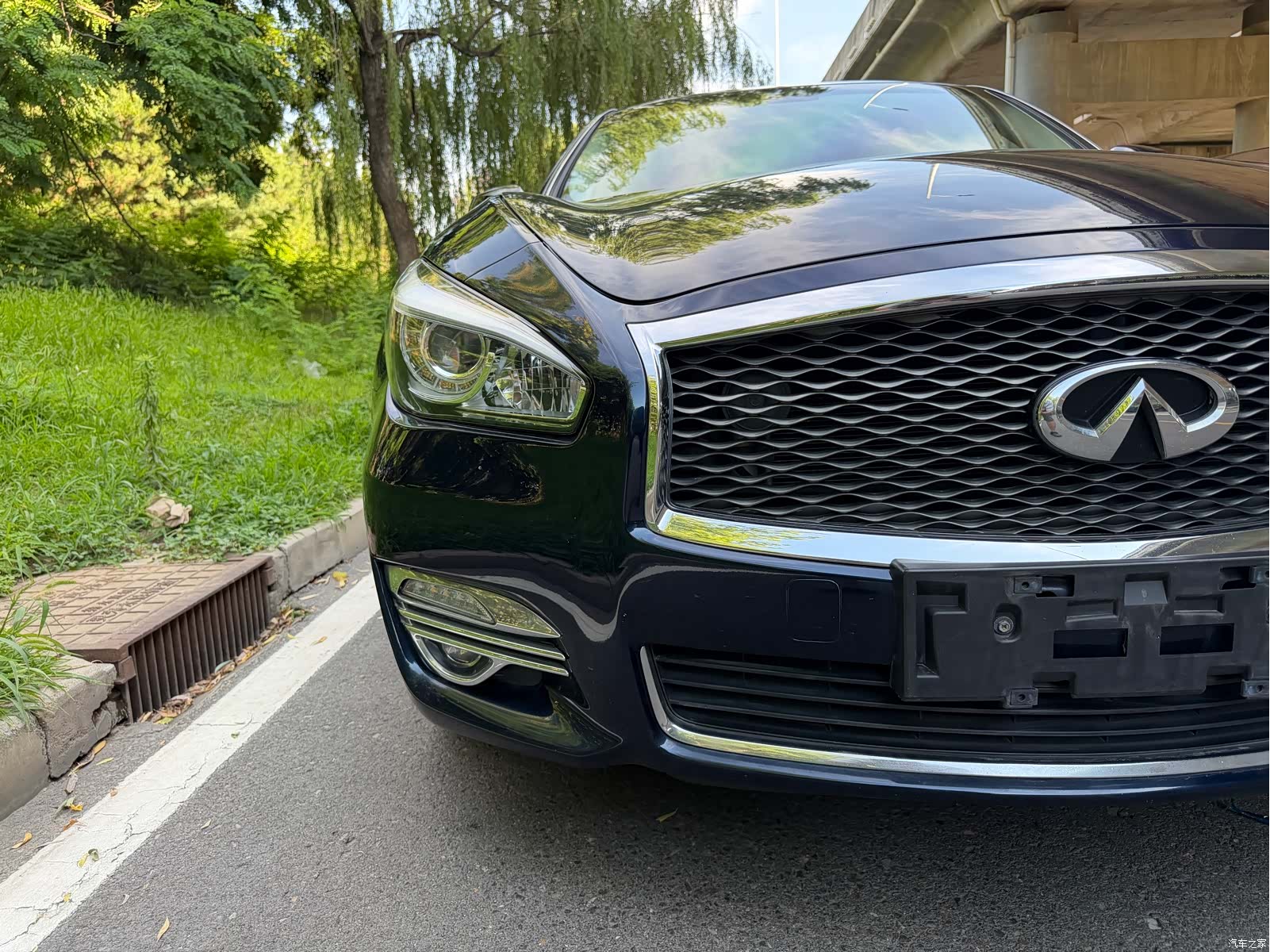 Infiniti Q70, 2015 13