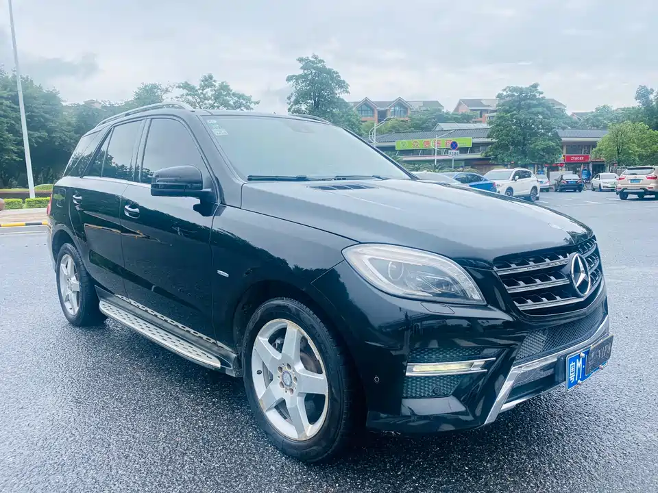 Mercedes-Benz M class