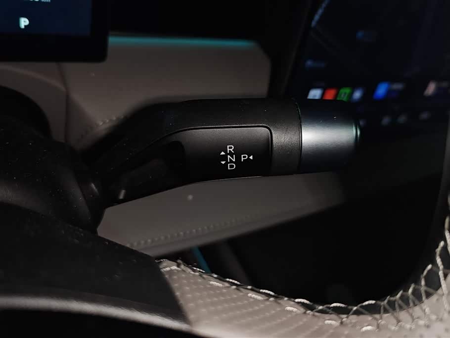 Geely Galaxy Galaxy Sparkle 8