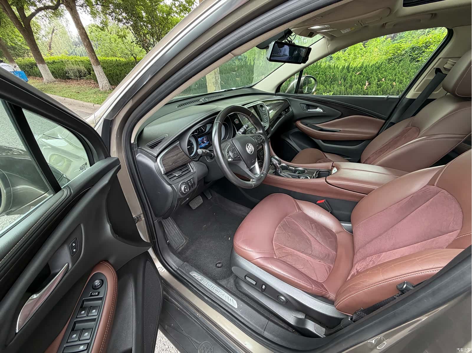 Buick Envision Plus, 2016 все фото