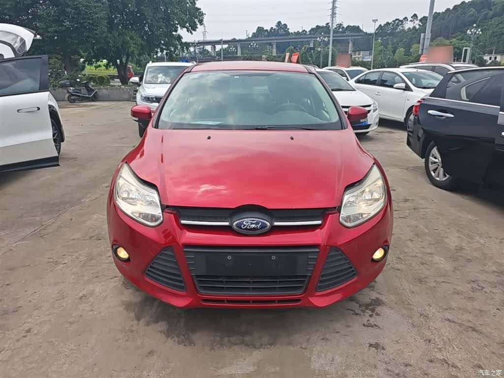 Ford Focus, 2015 3