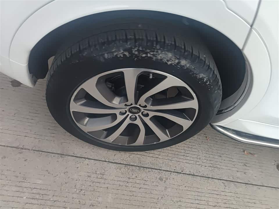 Land Rover Discover sports