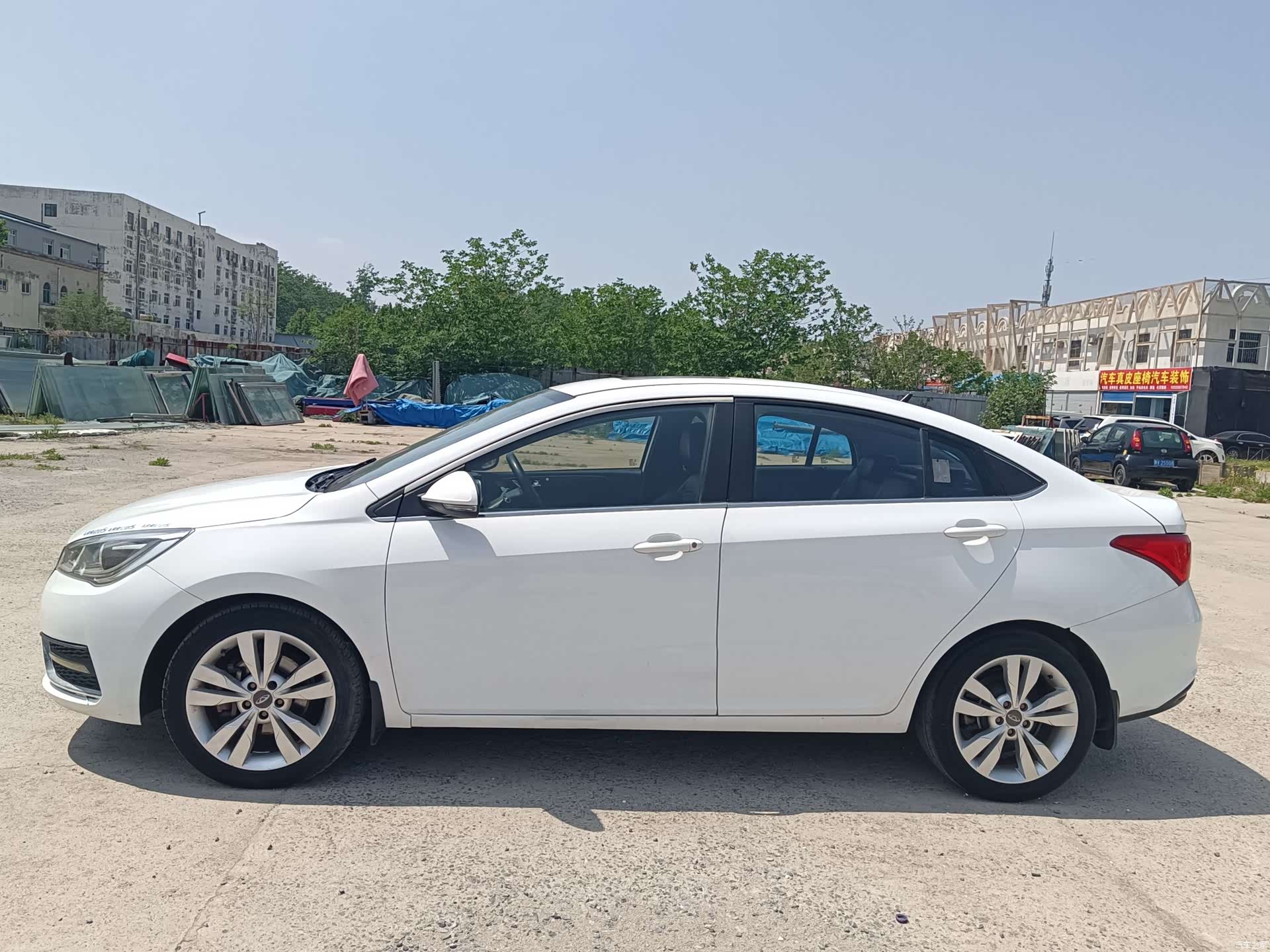 Chery 5, 2017 4