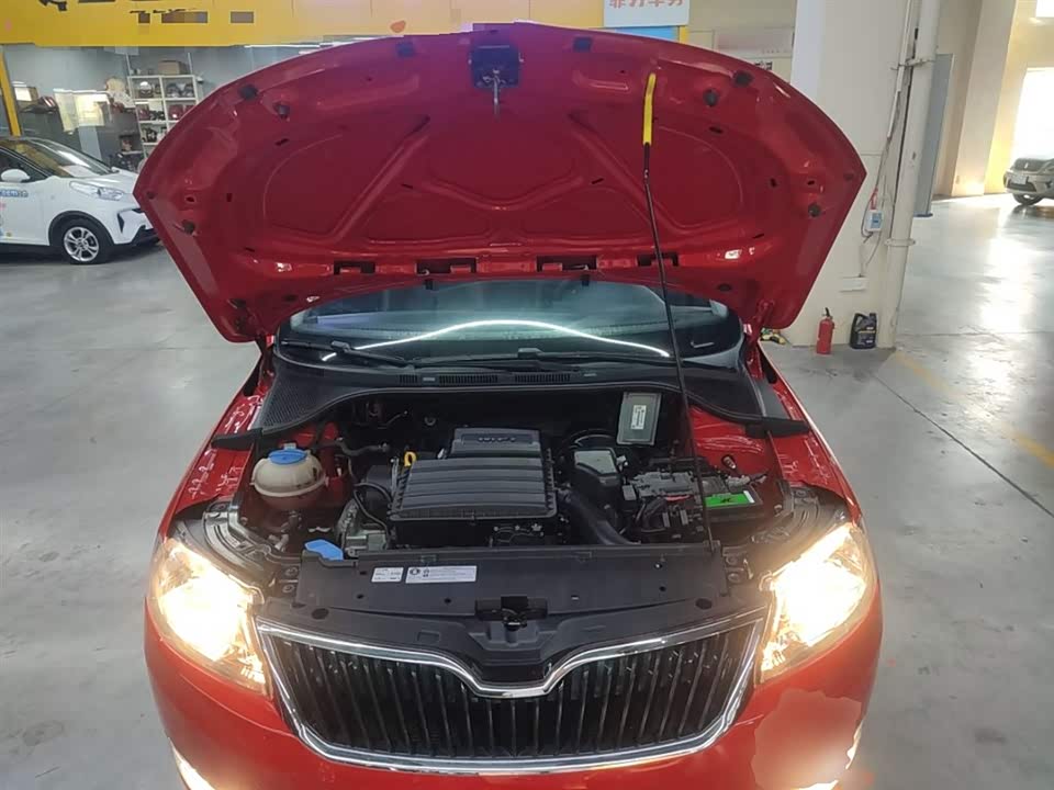 Skoda Xindong