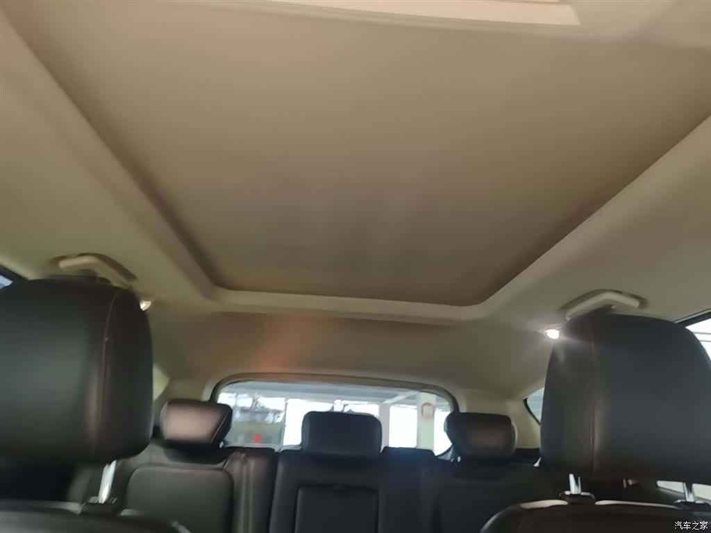 Ford Kuga, 2019 18