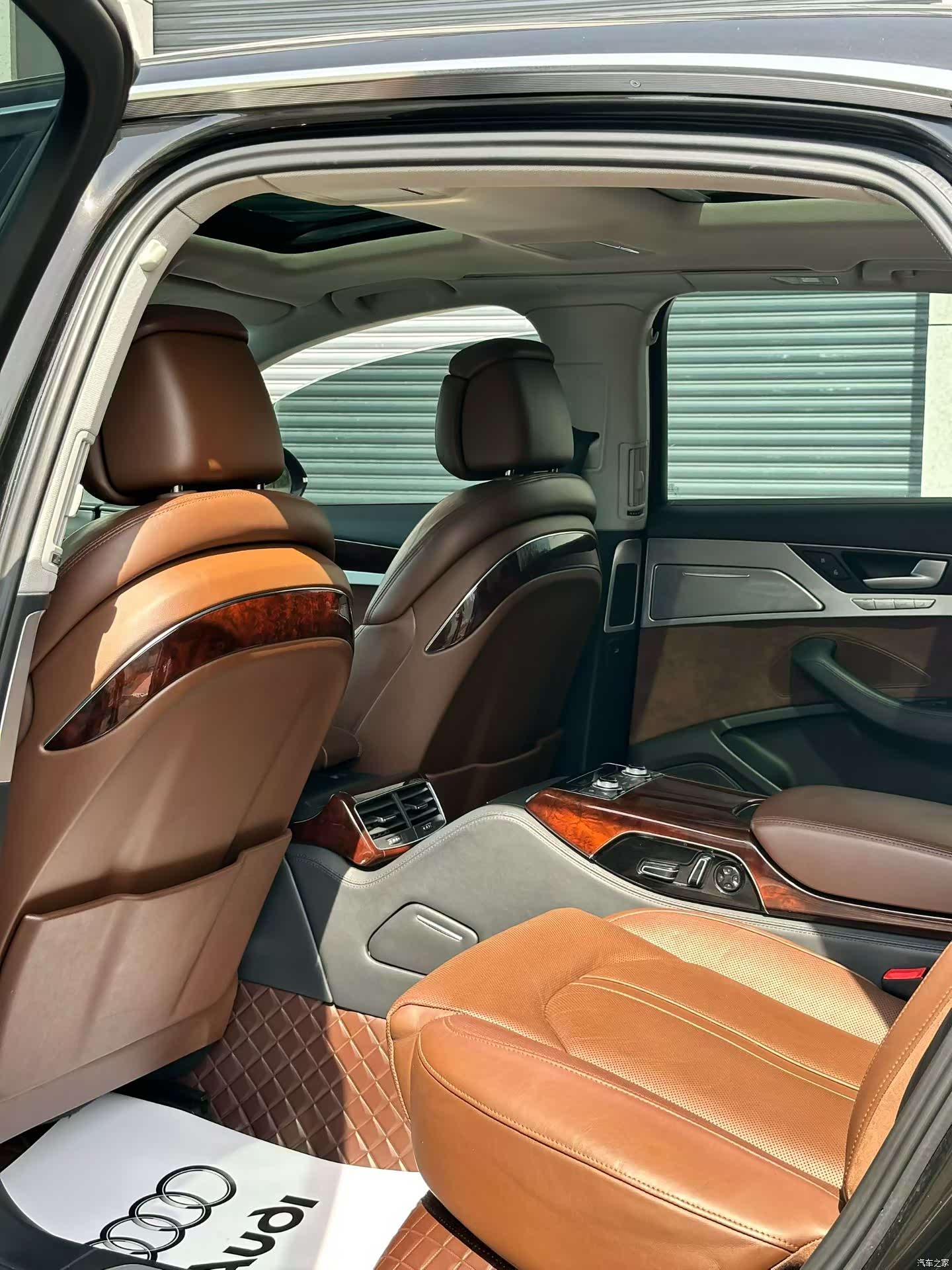 Audi A8L, 2012 6