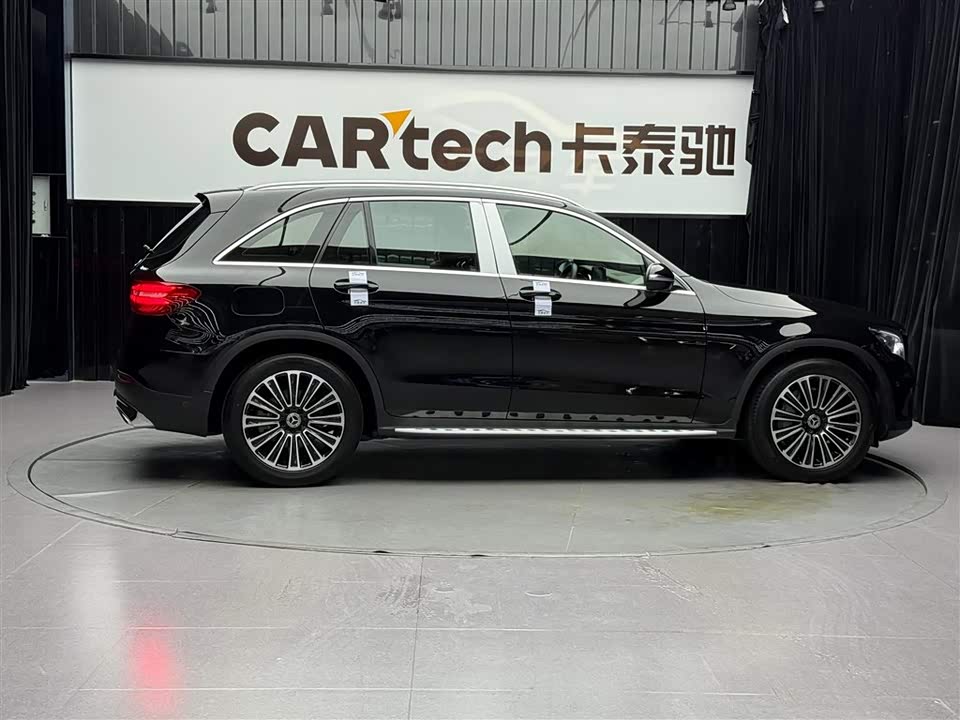 Mercedes-Benz GLC Mercedes-Benz GLC