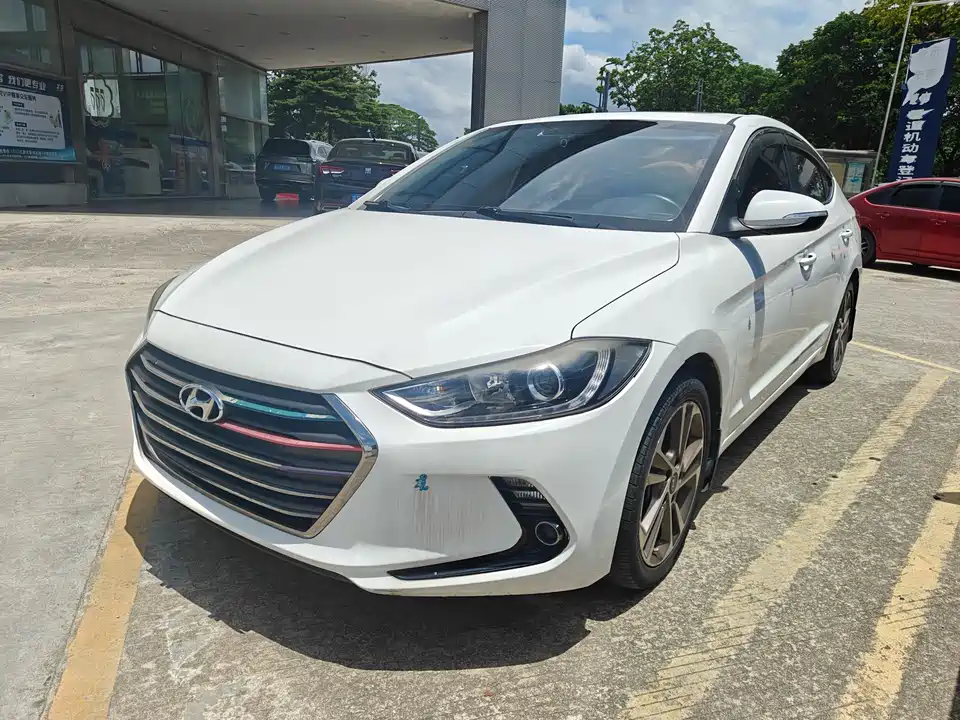 Hyundai Lead
