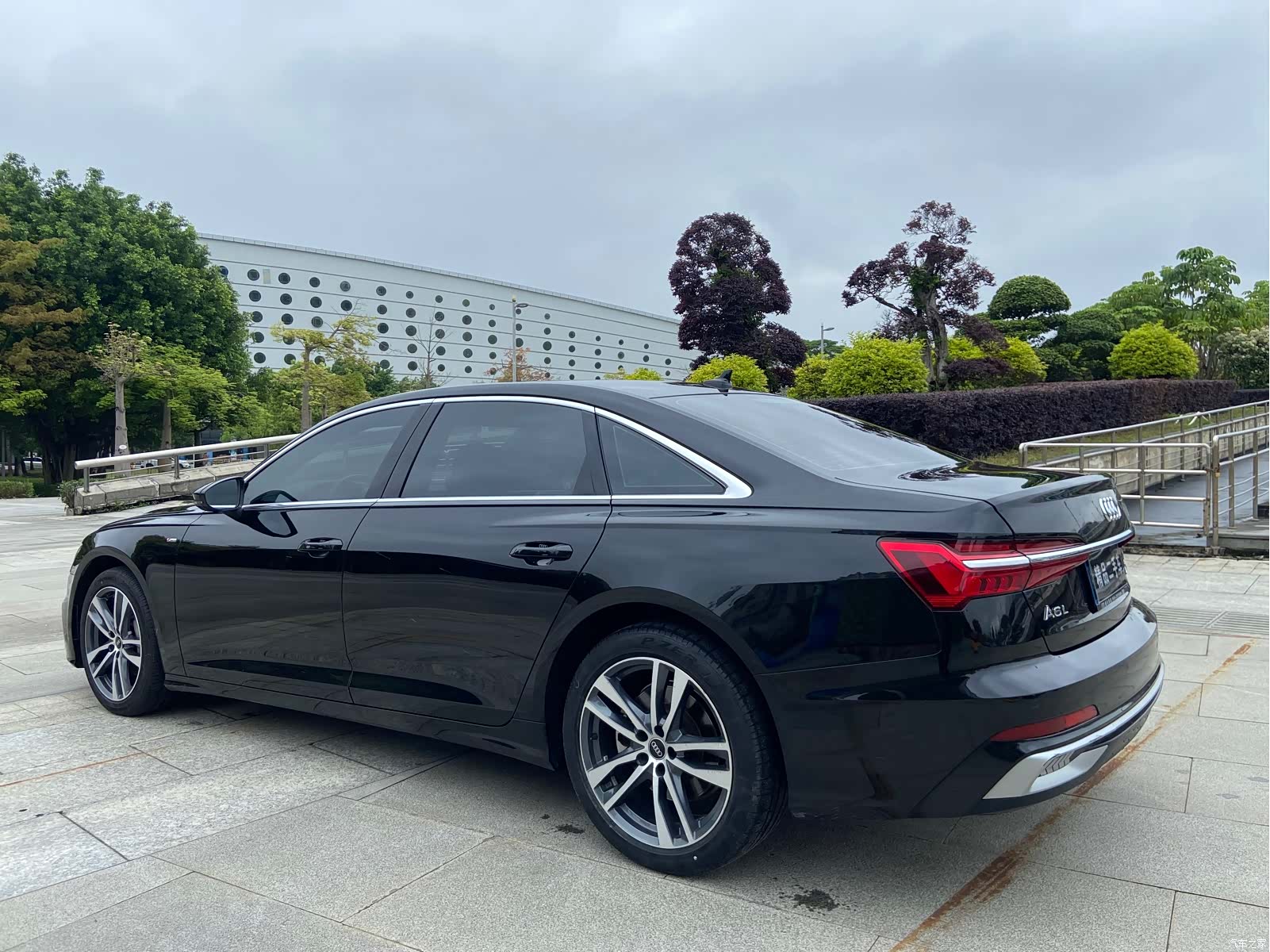 Audi A6L, 2022 4