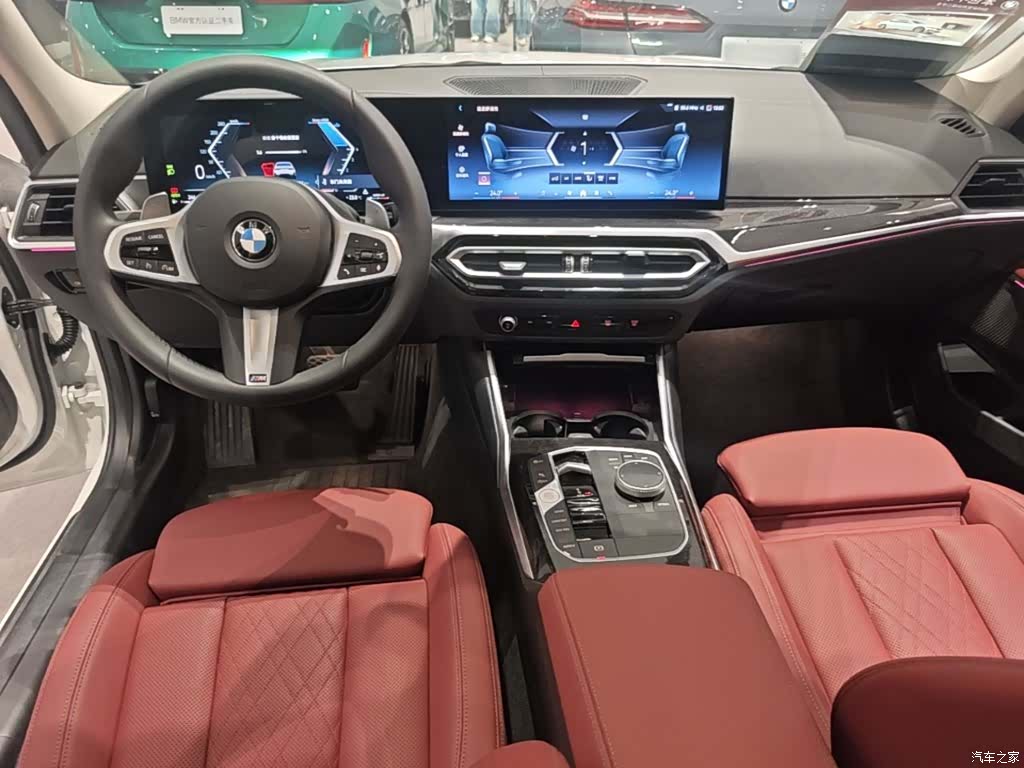 BMW 3 Series, 2025 16