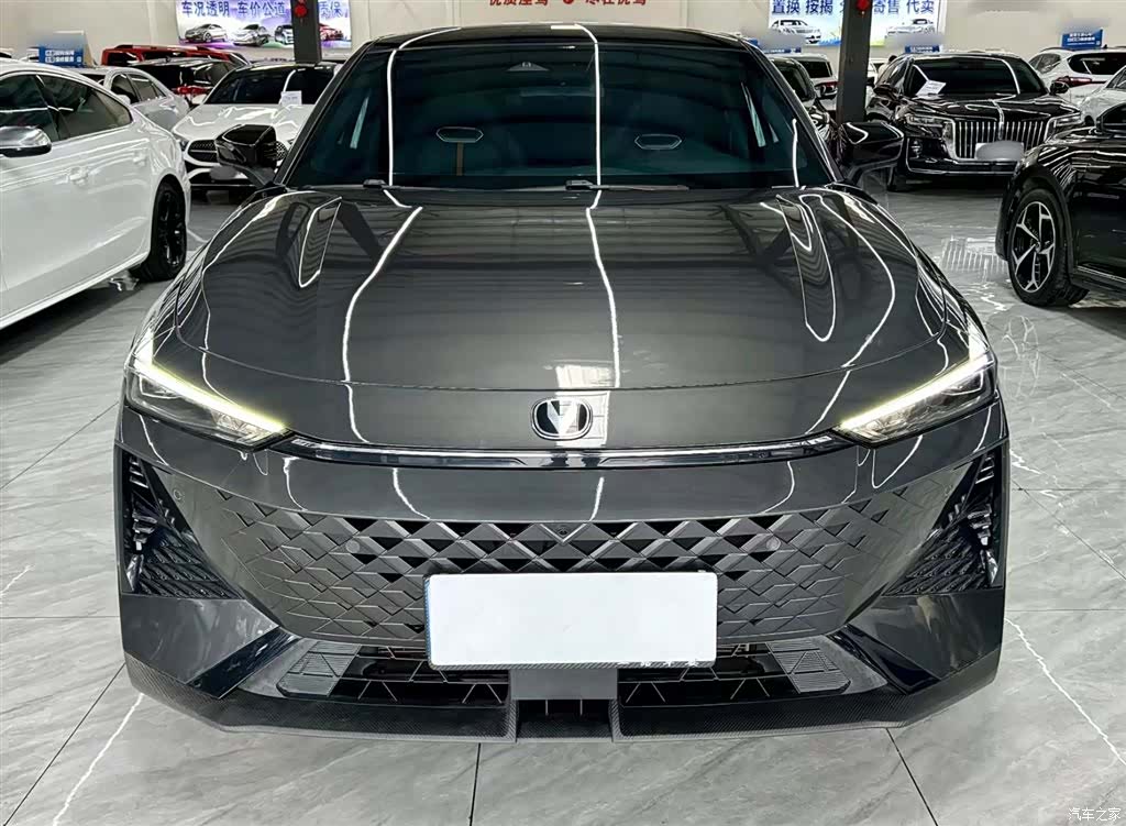 Changan UNI-V, 2024 2