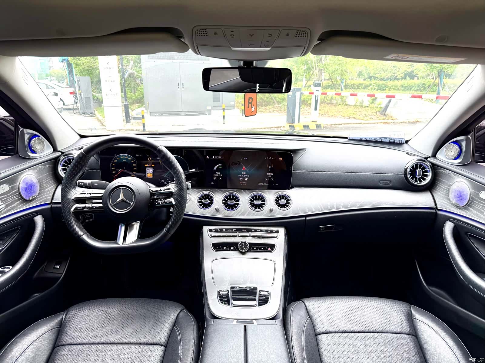 Mercedes-Benz E-Class, 2022 9