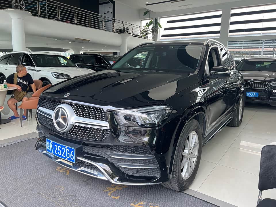 Mercedes-Benz GLE Mercedes-Benz GLE