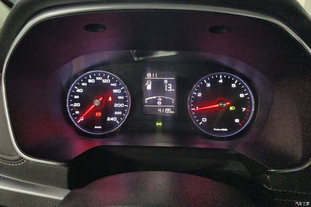 Roewe RX5, 2019 14