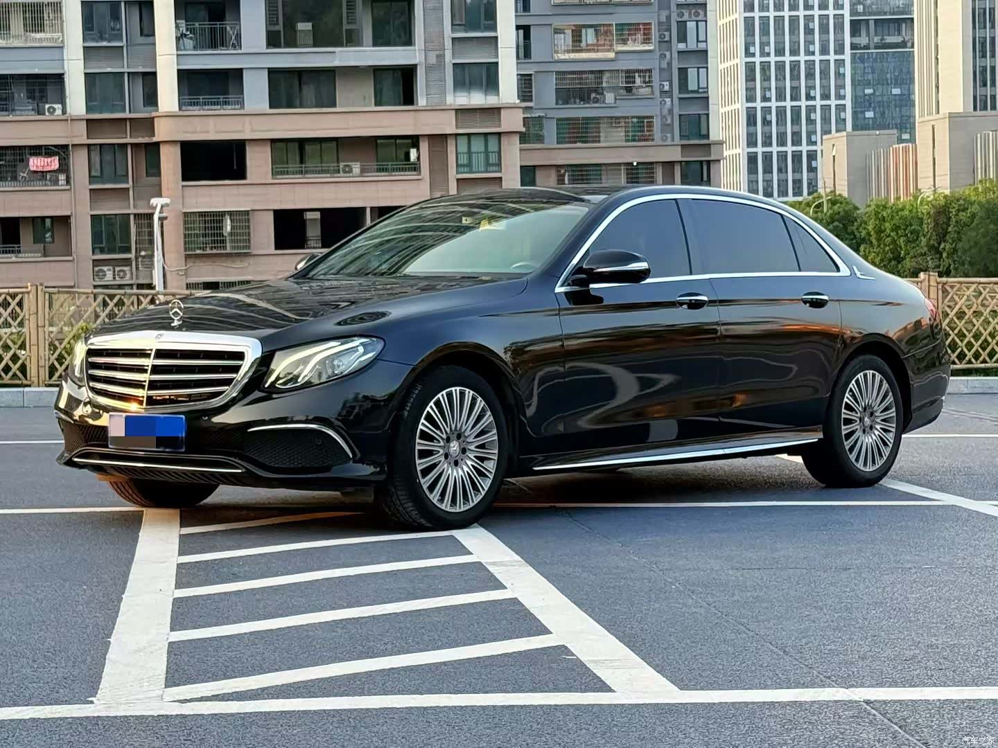 Mercedes-Benz E-Class, 2018 1