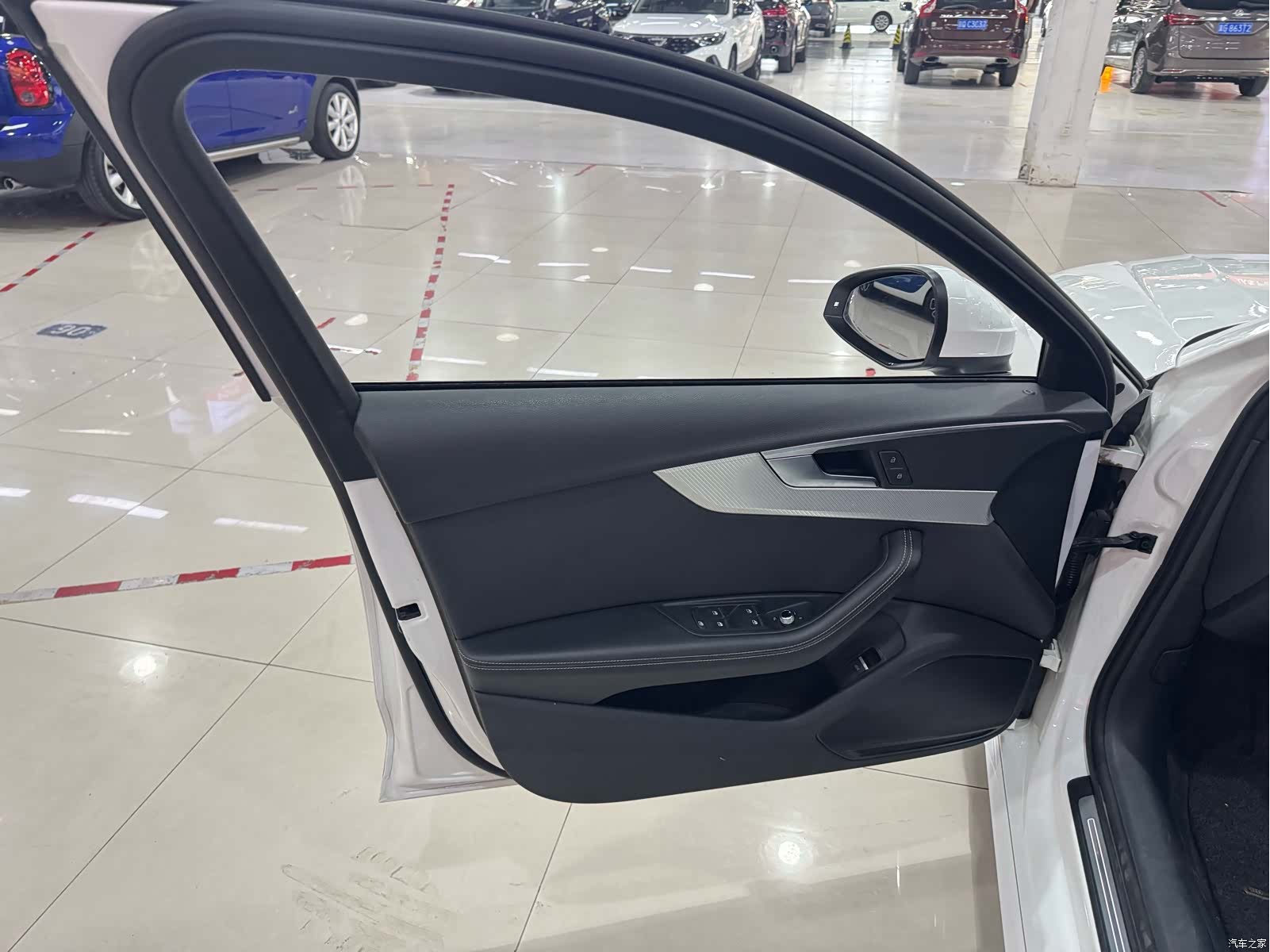 Audi A4L, 2021 13