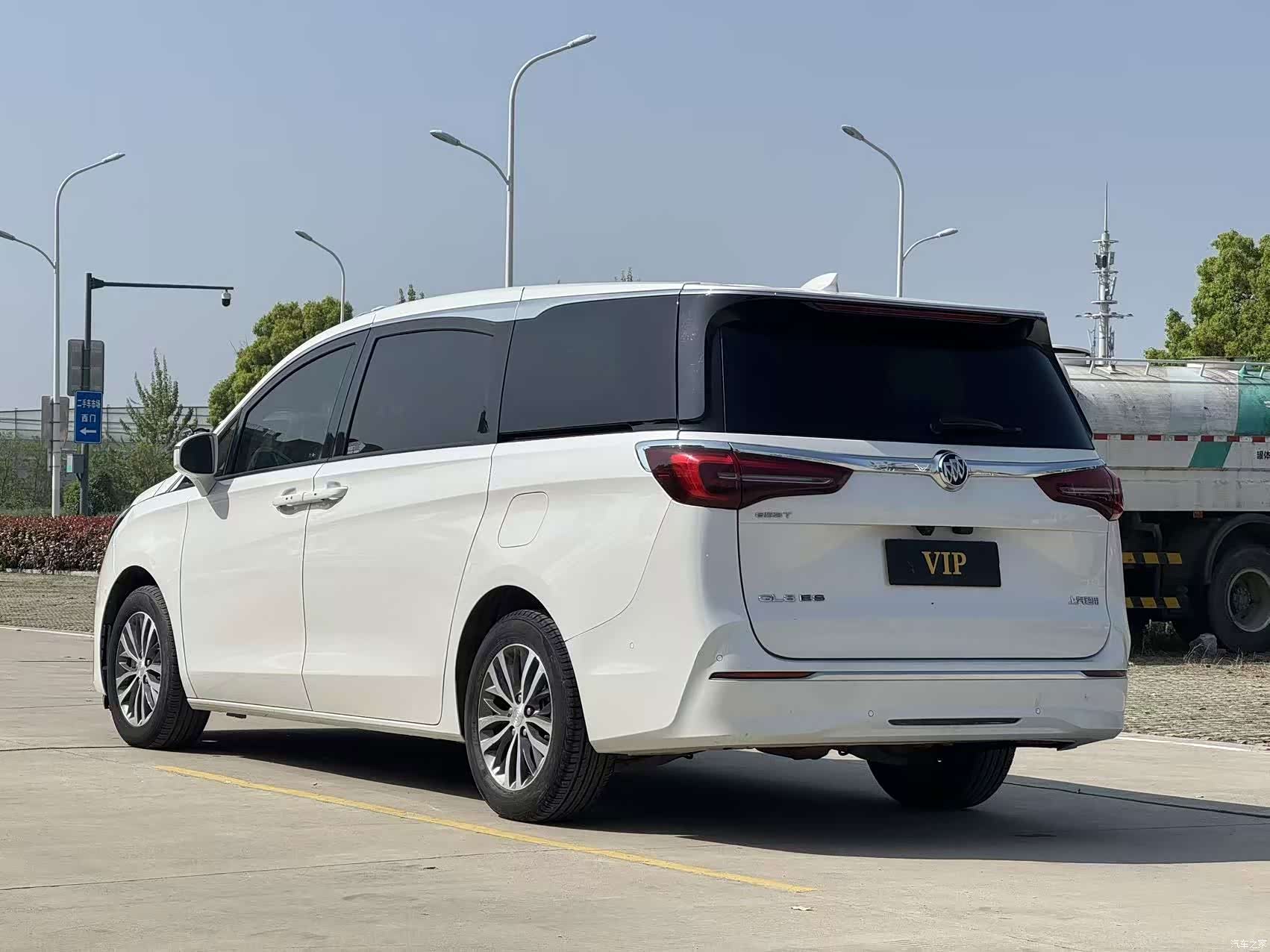 Buick GL8, 2022 4