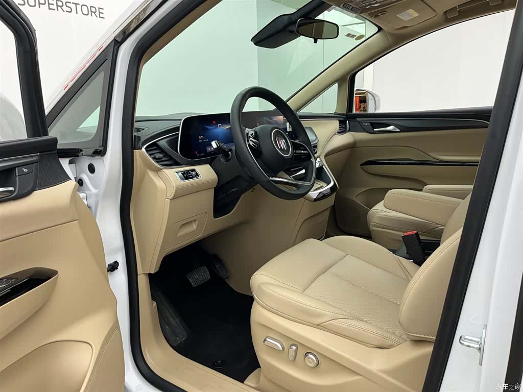 Buick GL8, 2025 6