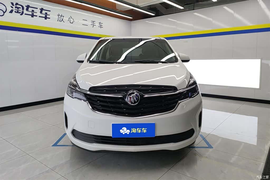 Buick GL8, 2022 2