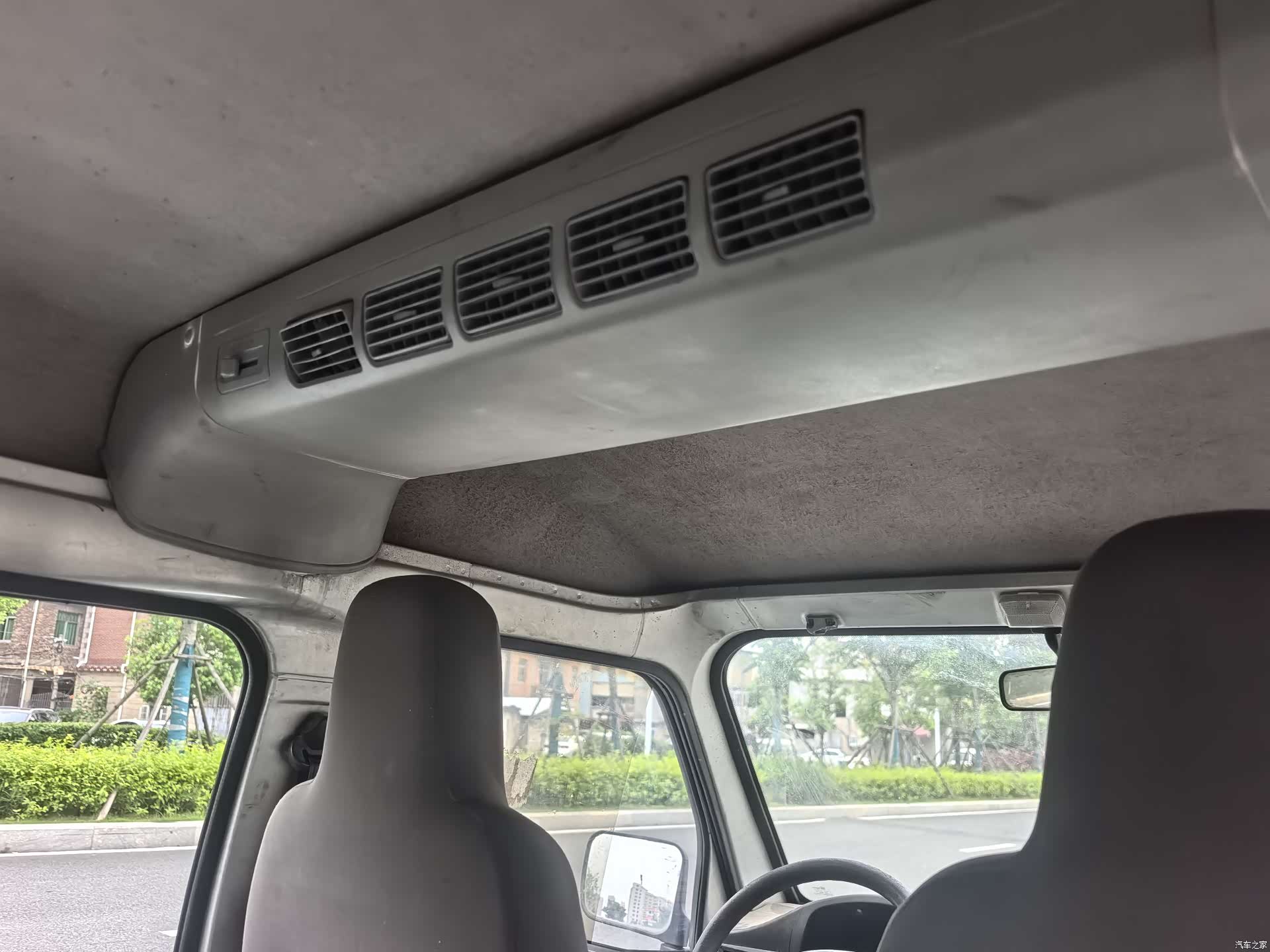 Wuling LSI, 2017 8