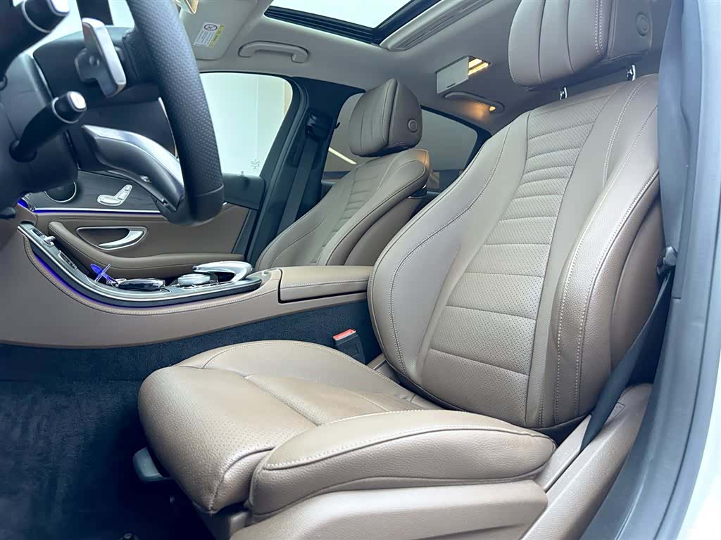 Mercedes-Benz E-Class, 2018 11