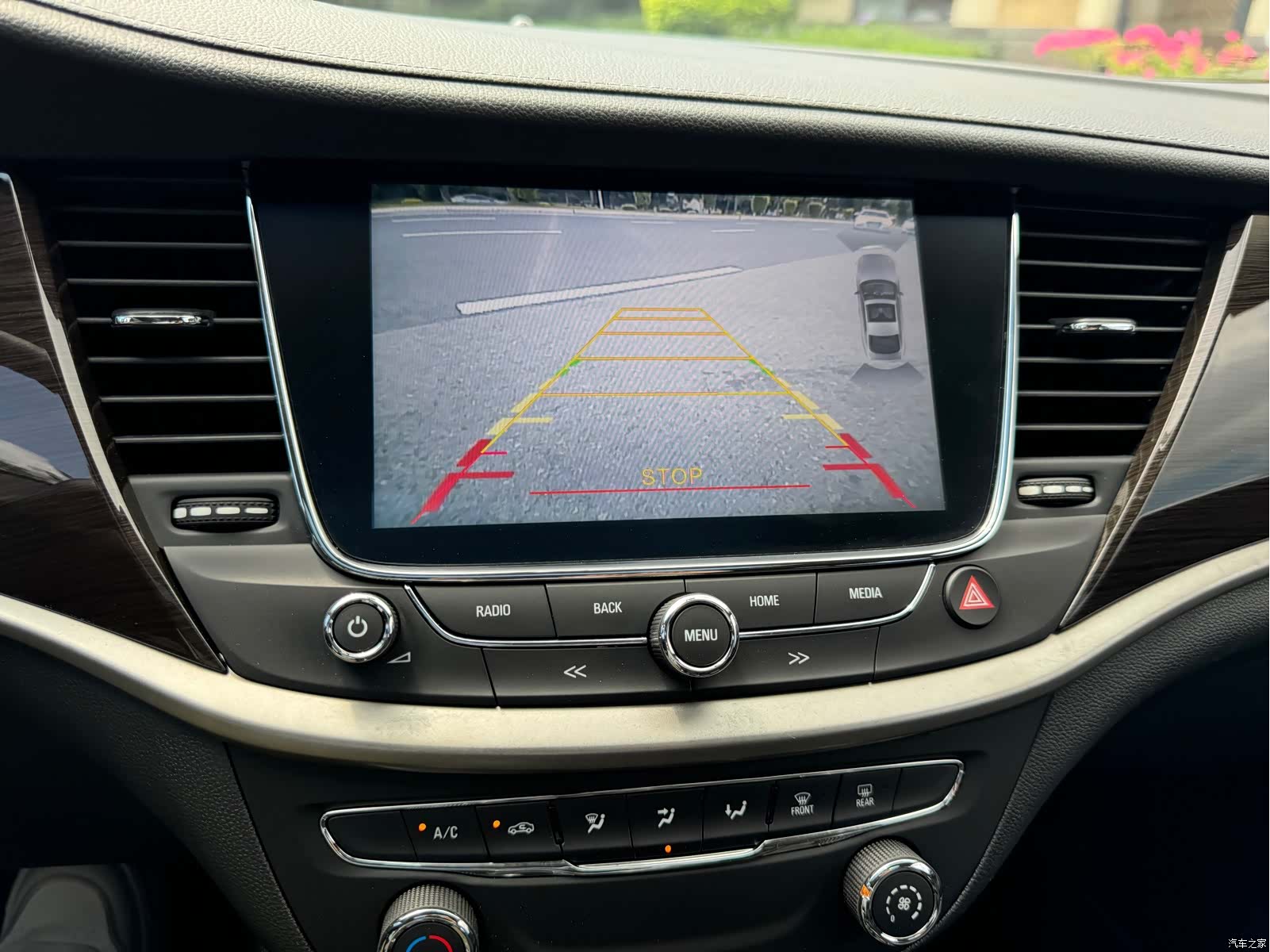 Buick Verano, 2019 10