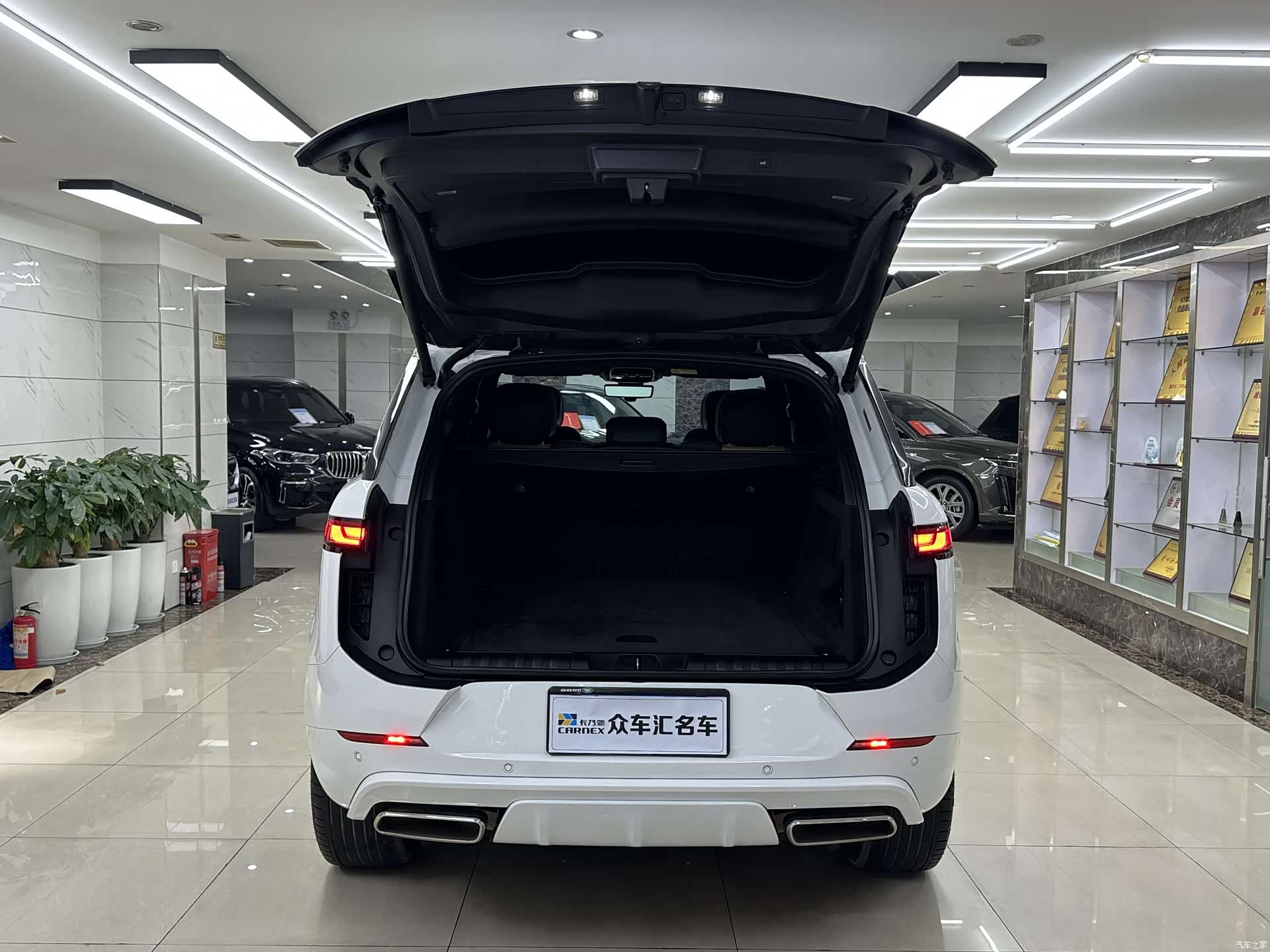 Land Rover Range Rover, 2024 7