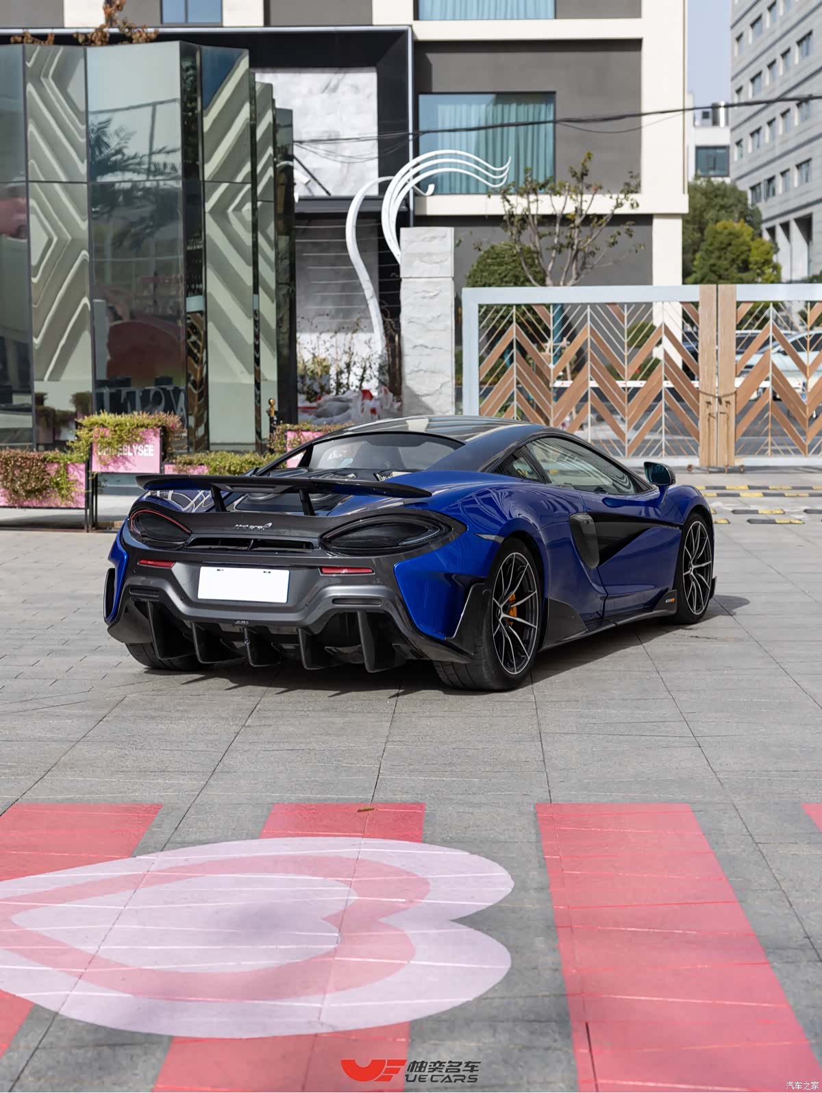 McLaren 600LT, 2021 4