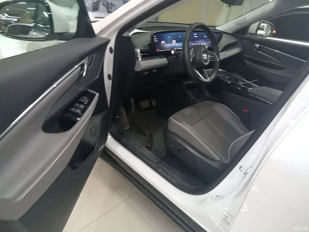 Buick E5, 2025 15