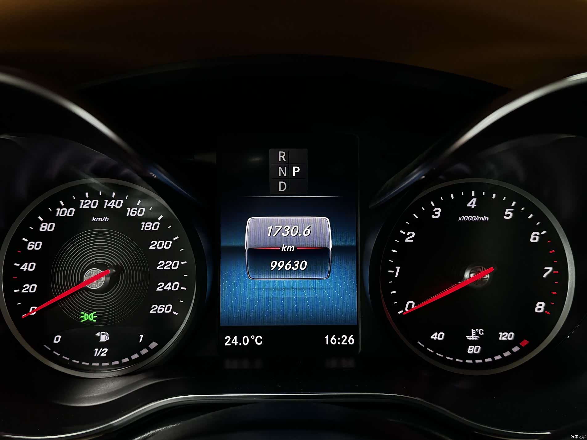 Mercedes-Benz V-Class, 2021 8