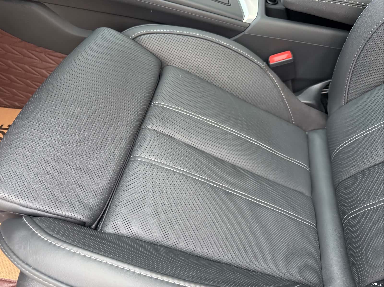 Audi A4L, 2022 20