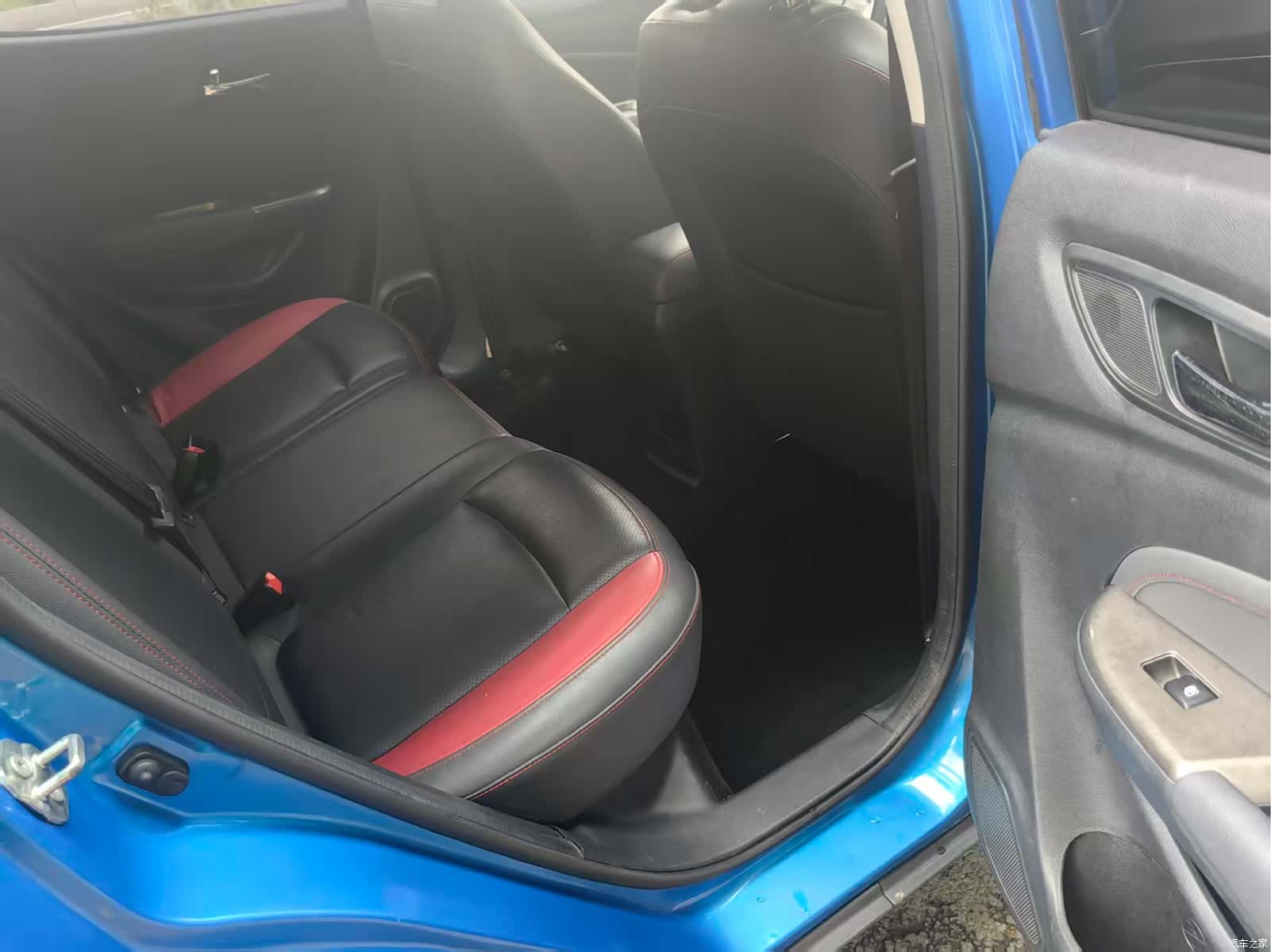 Changan CS15, 2016 8