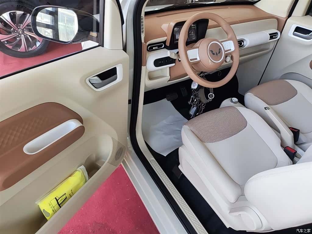 Wuling MINIEV, 2026 16