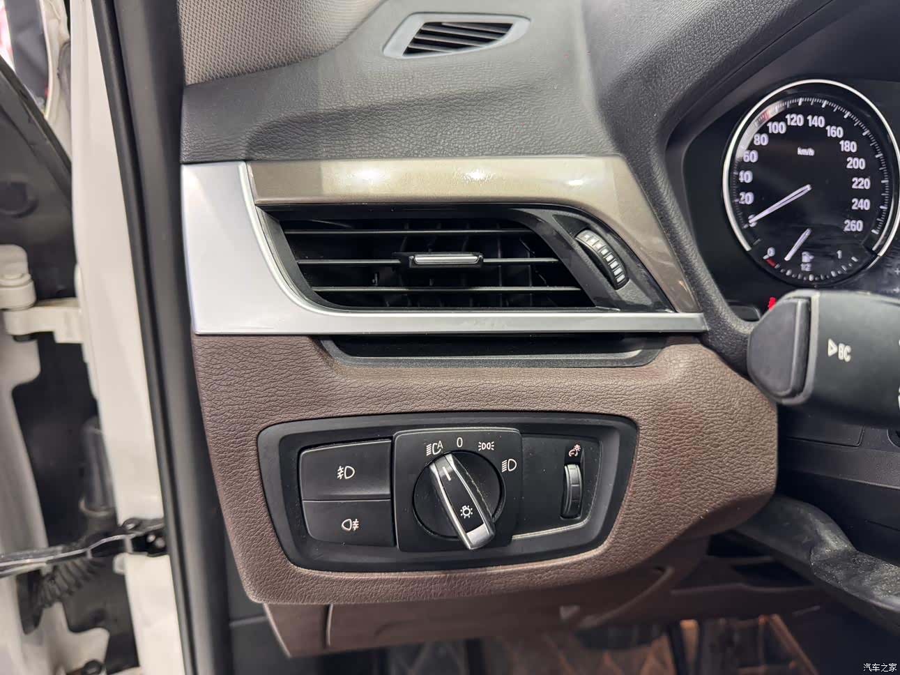 BMW X1, 2019 13