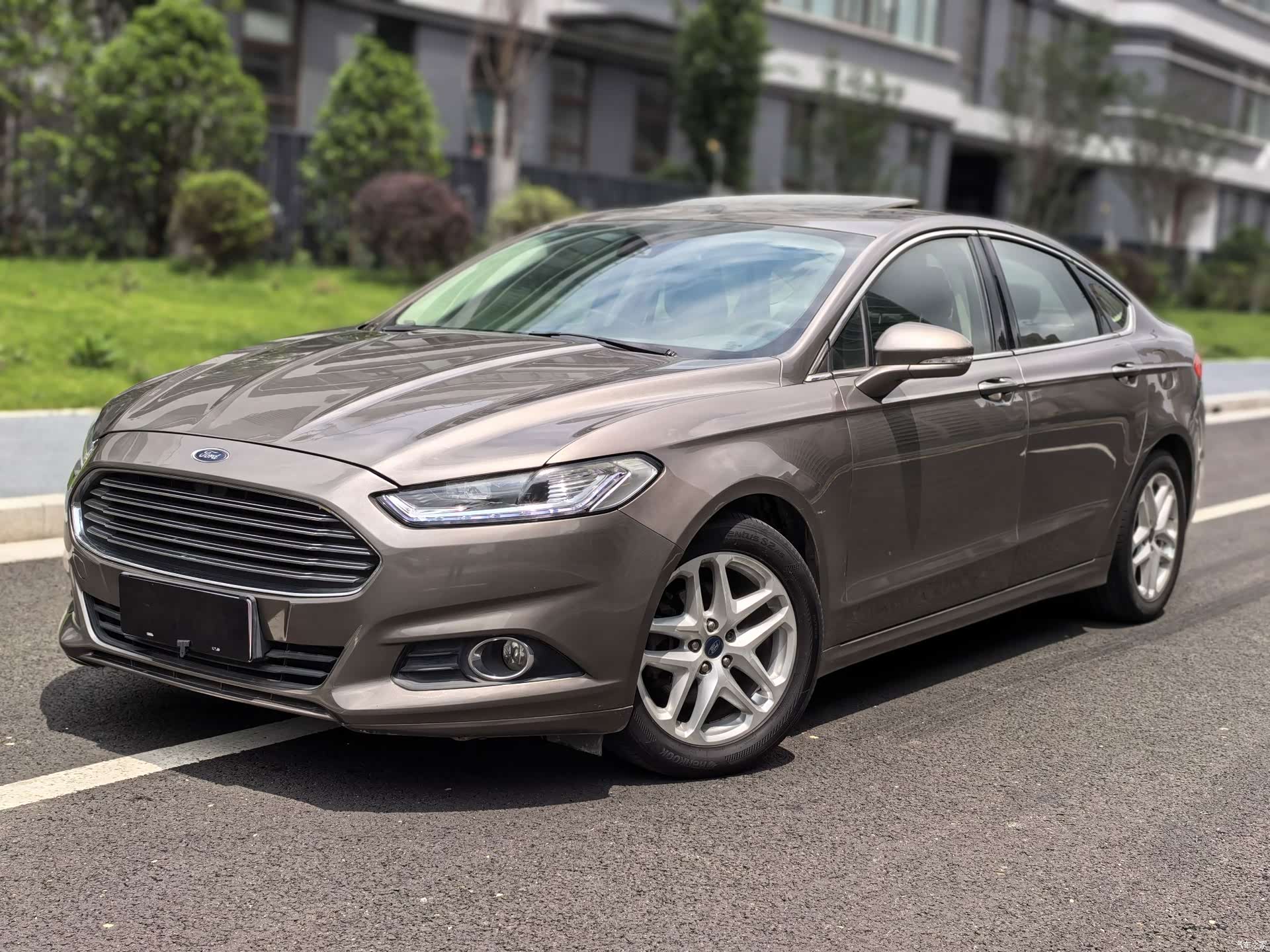 Ford Mondeo, 2015 1