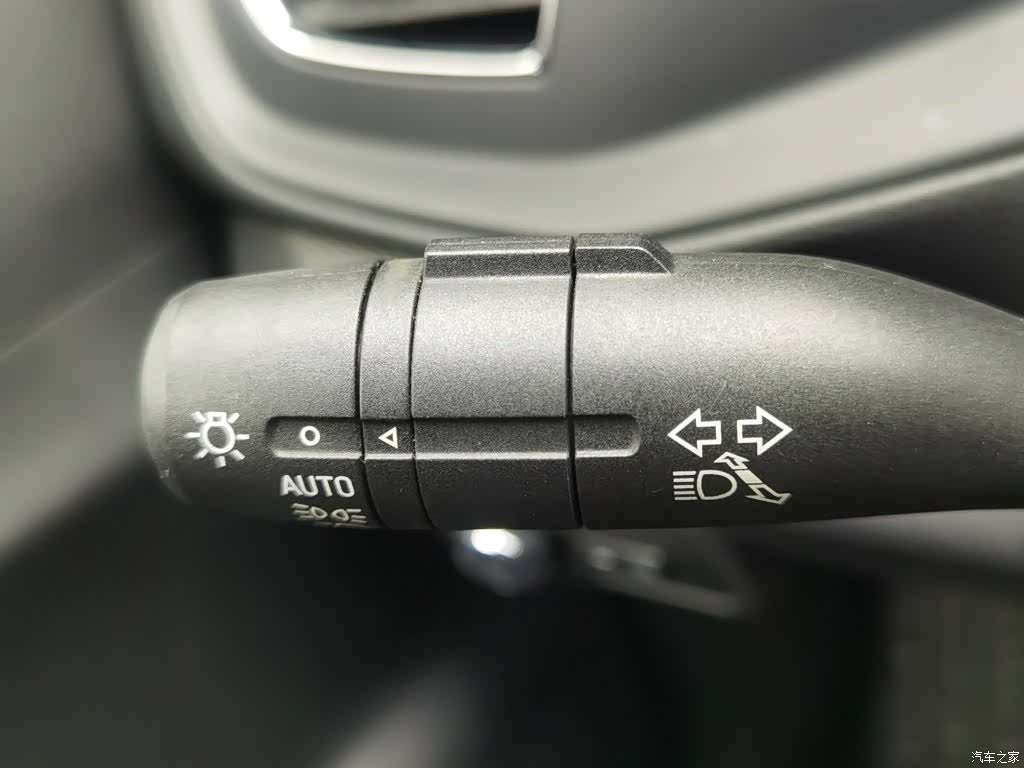 Roewe 360, 2017 21