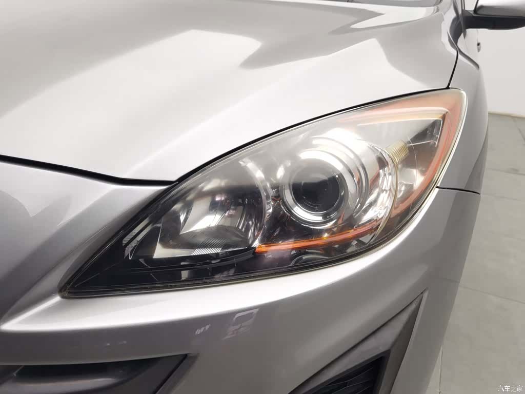 Mazda 3, 2013 7