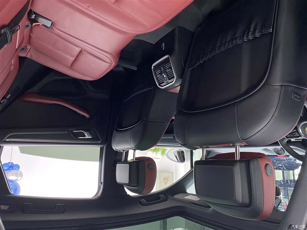 Porsche Macan, 2023 7