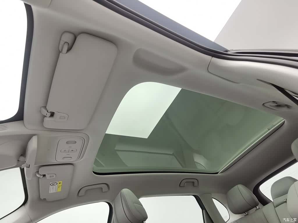 Leapmotor B10, 2025 14