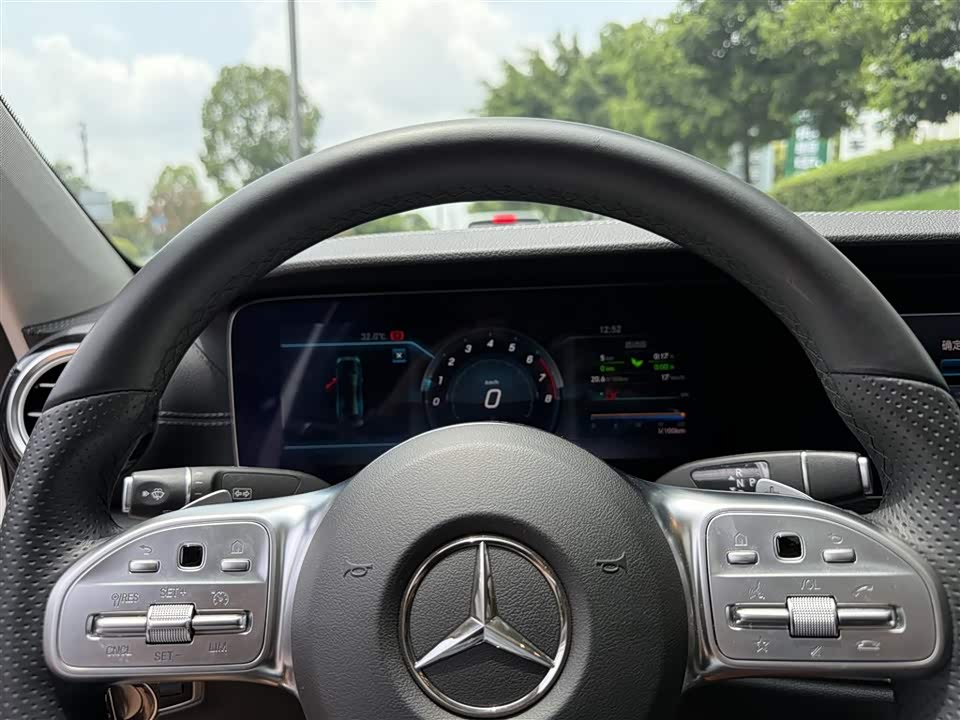 Mercedes-Benz E-class Mercedes-Benz E-class