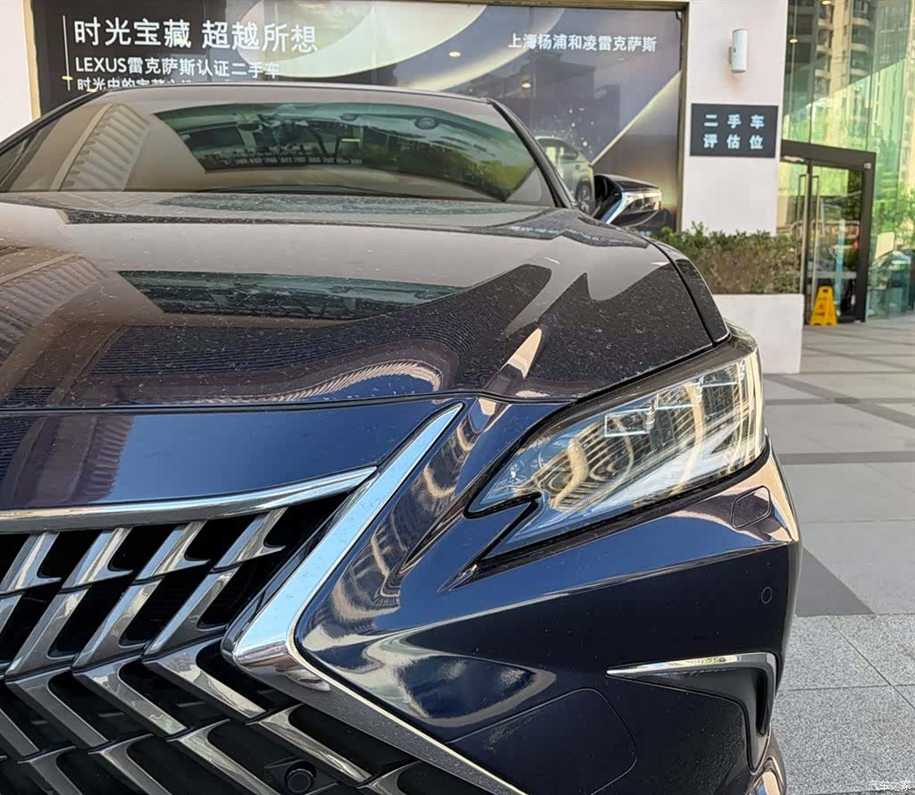 Lexus ES, 2024 все фото