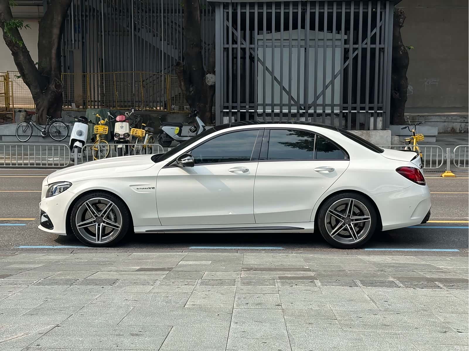 Mercedes-Benz C-Class, 2023 3