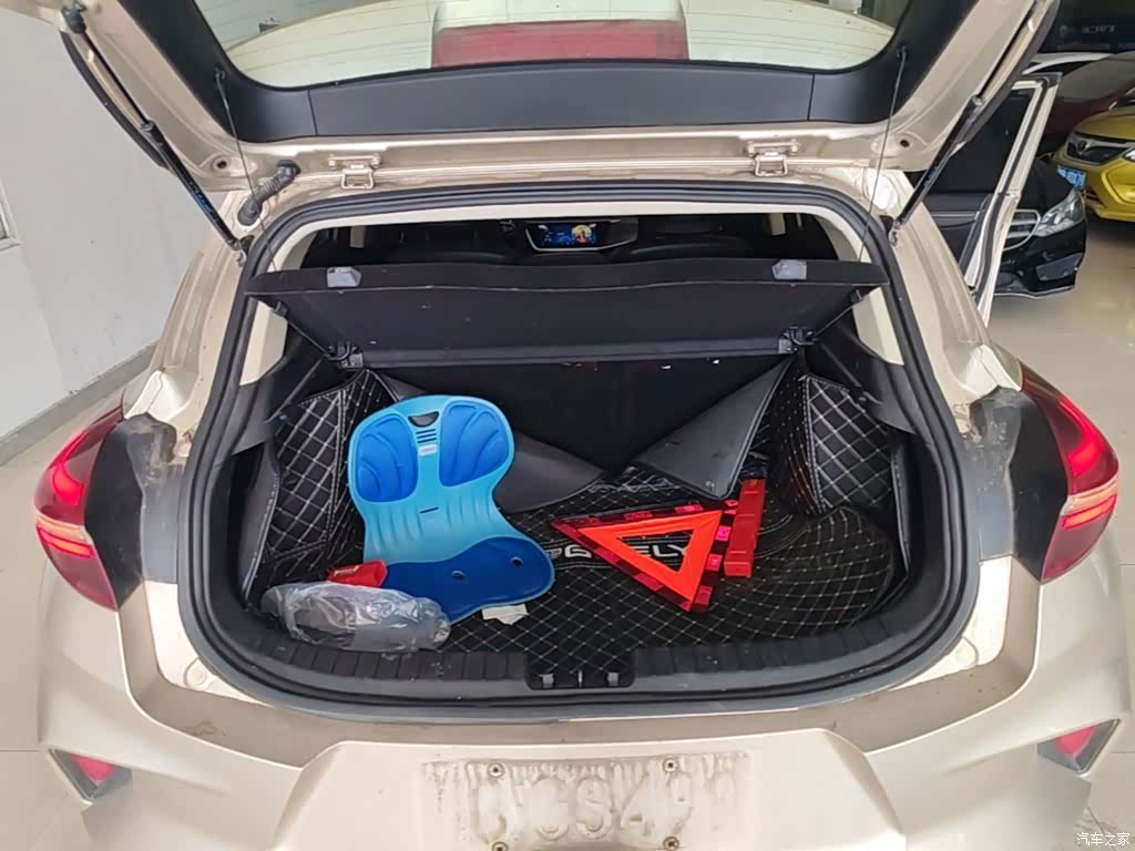 Geely Emgrand, 2020 19