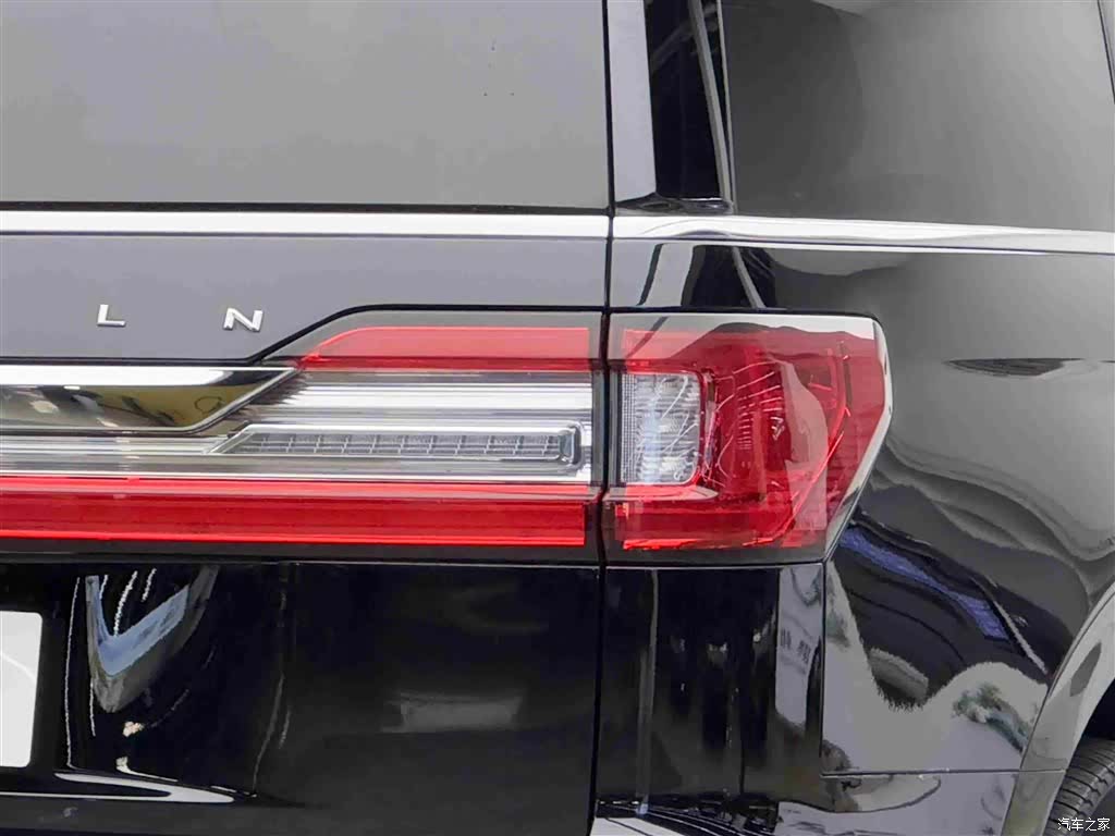 Lincoln Navigator, 2022 21