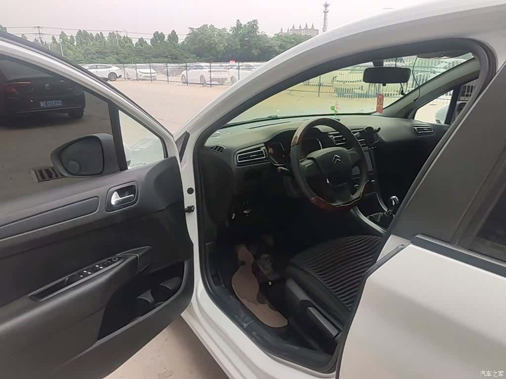 Citroen C4, 2017 16