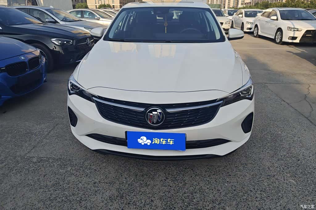 Buick Verano, 2023 2