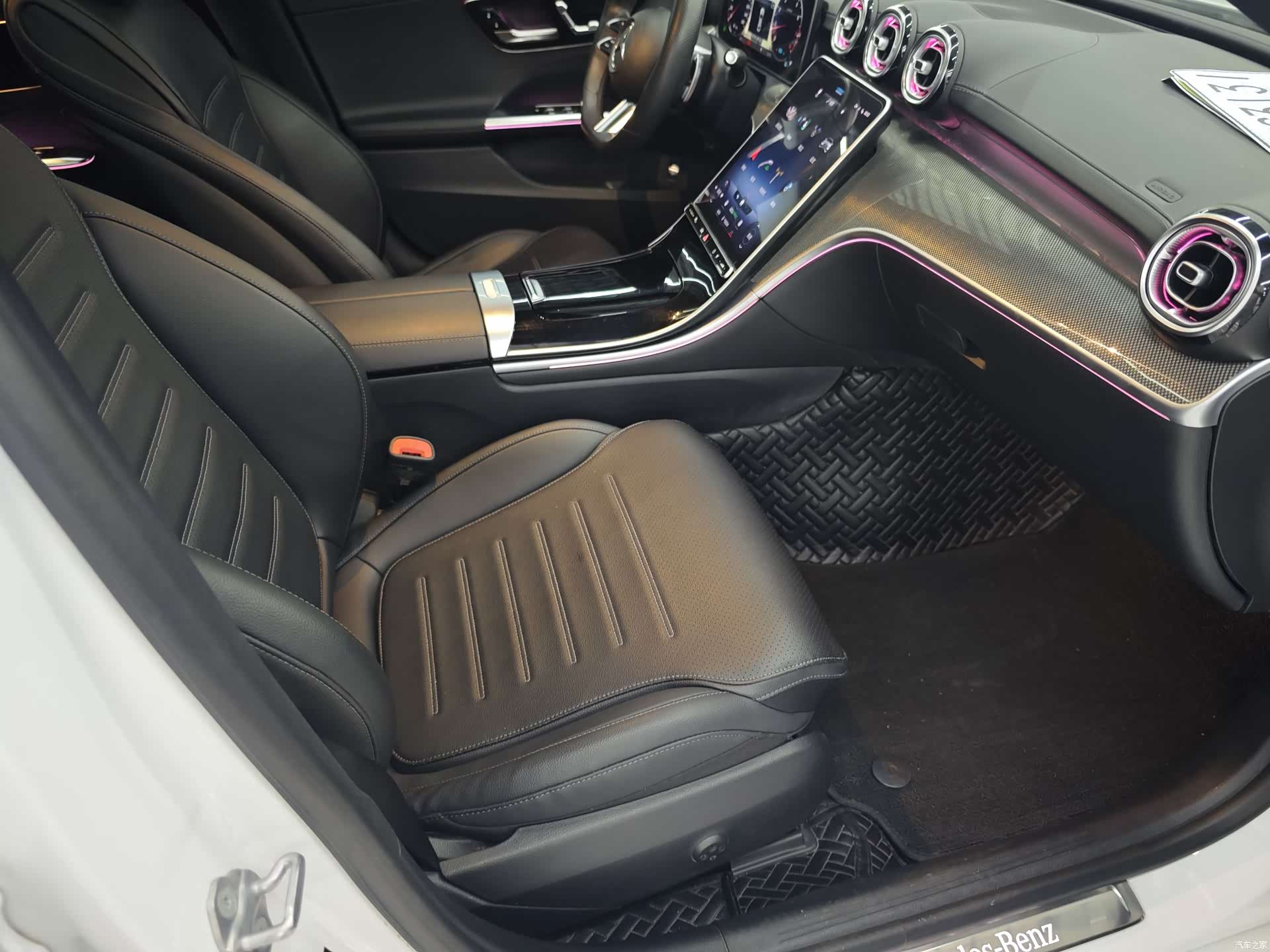 Mercedes-Benz C-Class, 2021 все фото
