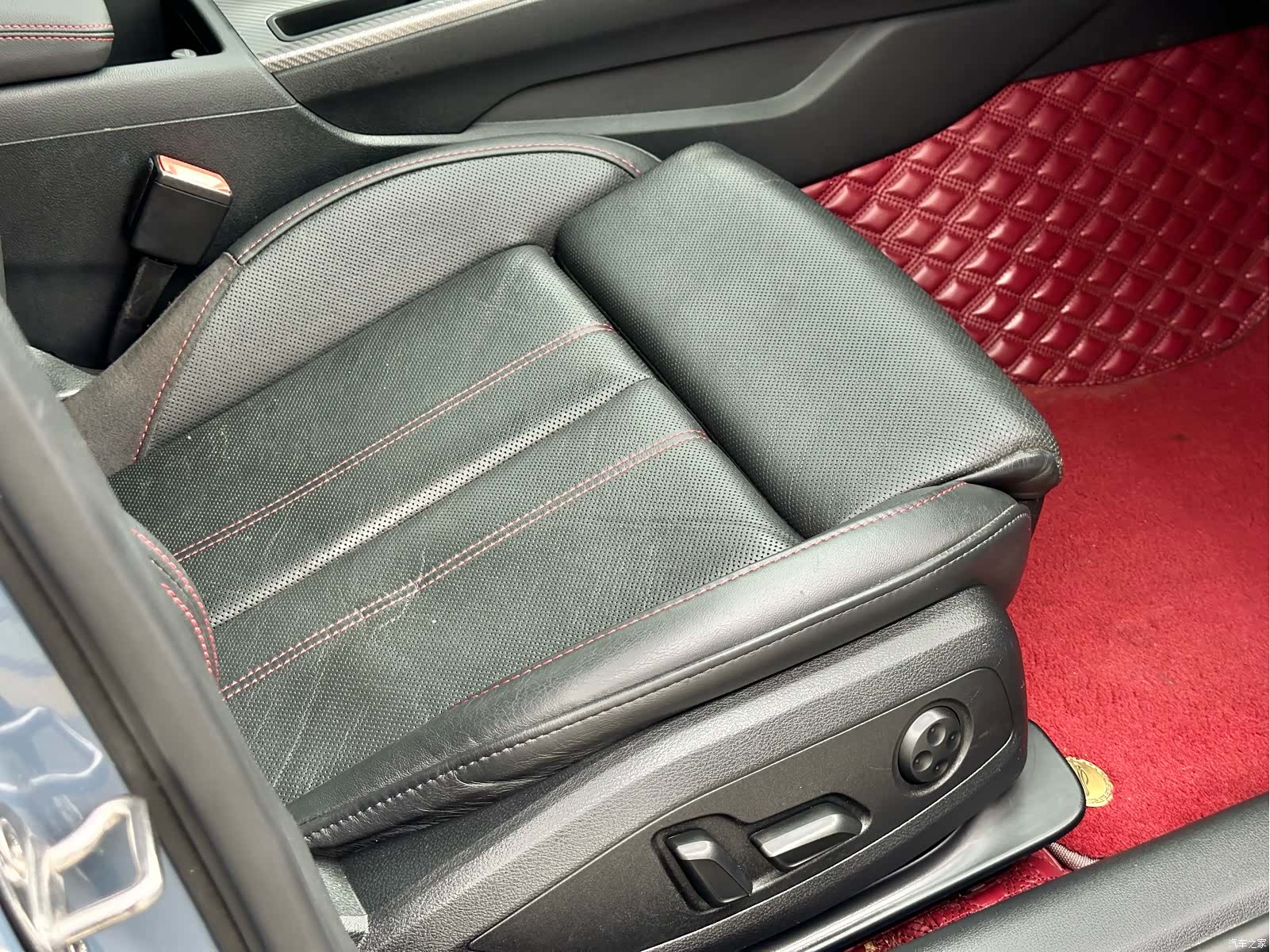 Audi A4L, 2022 16